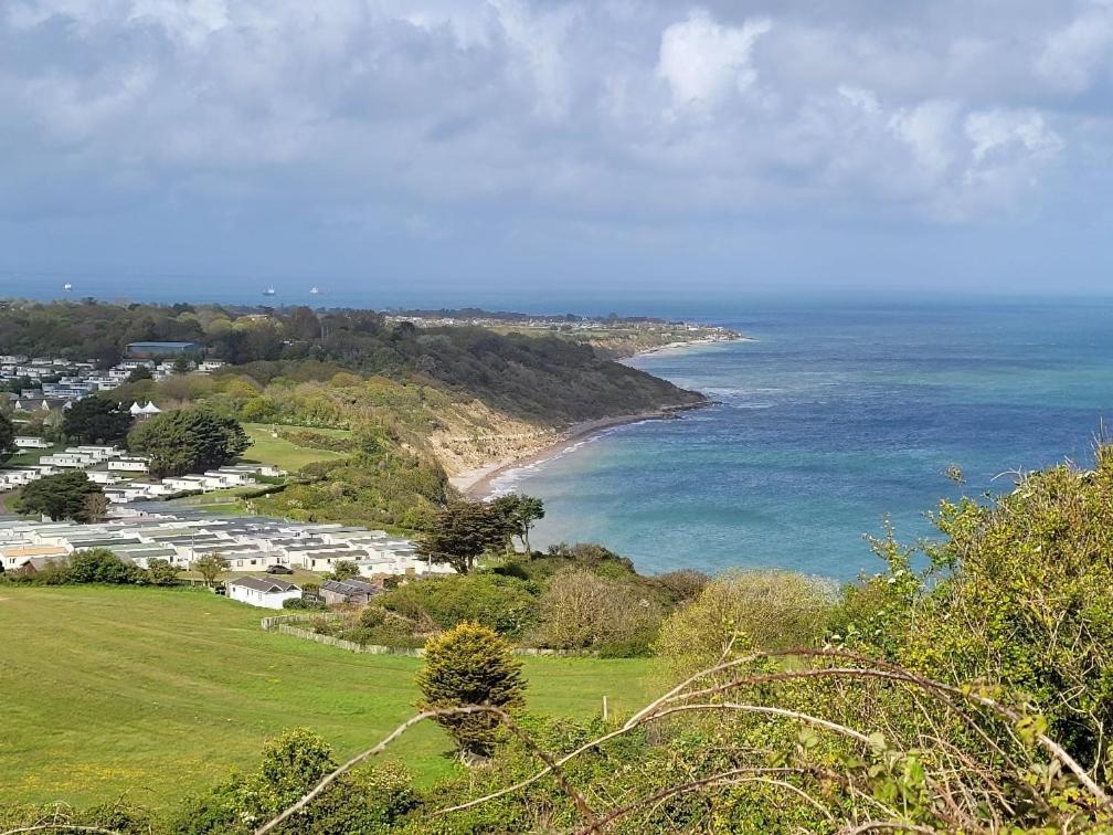 Hotel "Trinity" At Whitecliff Bay Isle Of Wight- Yarborough View 4 Bembridge Exterior foto