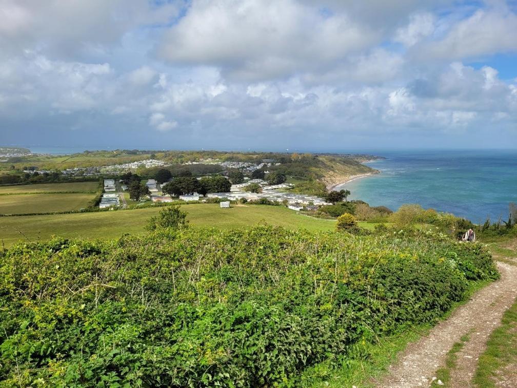 Hotel "Trinity" At Whitecliff Bay Isle Of Wight- Yarborough View 4 Bembridge Exterior foto